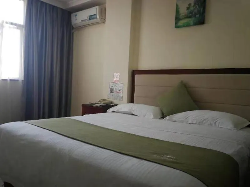 Greentree Inn Guangdong Shenzhen Baoan Airport New Terminal Express Hotel 3*,  China