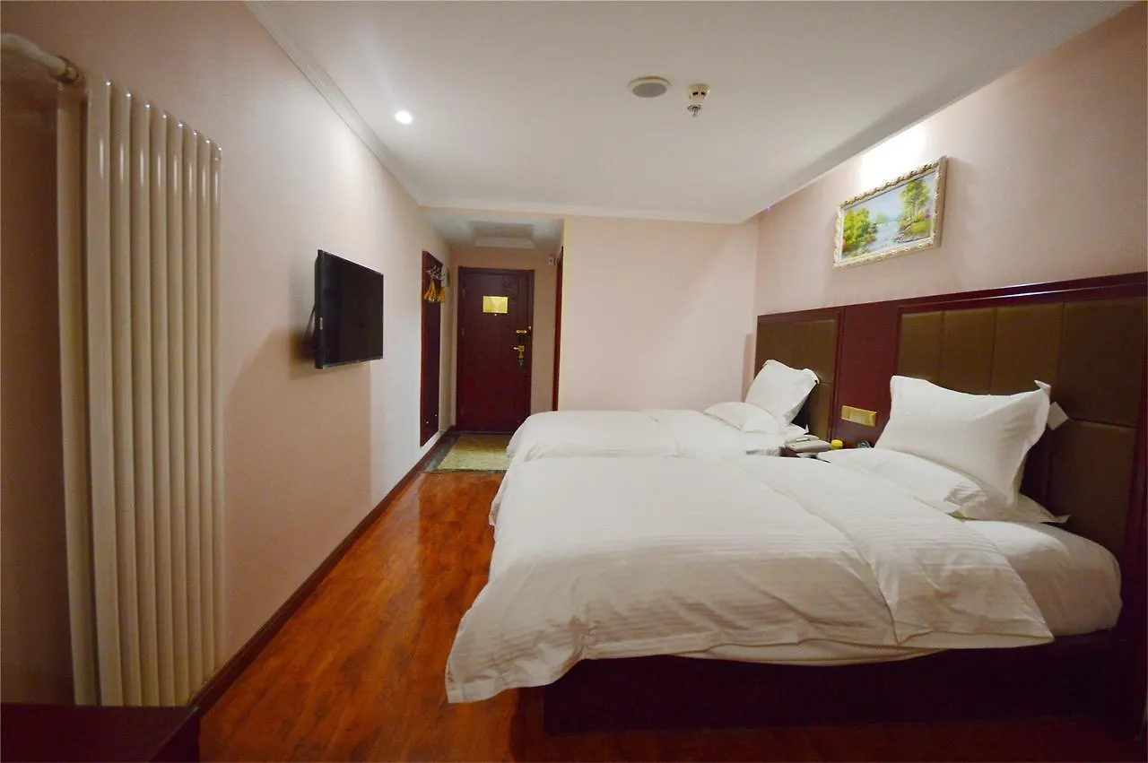 Greentree Inn Guangdong Shenzhen Baoan Airport New Terminal Express Hotel
