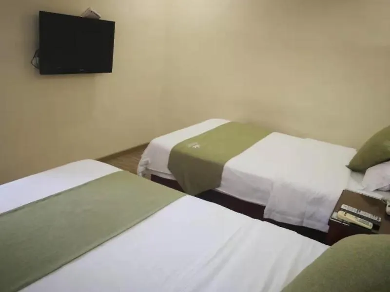 Greentree Inn Guangdong Shenzhen Baoan Airport New Terminal Express Hotel